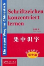 Schriftzeichen konzentriert lernen