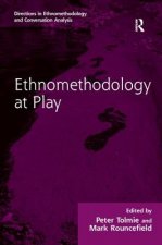 Ethnomethodology at Play