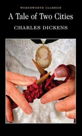 Tale of Two Cities (Charles Dickens)(Miękka)
