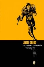 Judge Dredd: The Complete Case Files 02