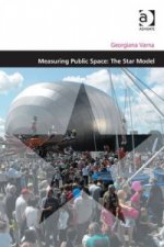 Measuring Public Space: The Star Model