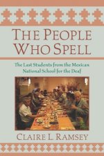 People Who Spell - the Last Students from the Mexican National School for the Deaf