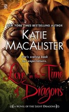 Love in the Time of Dragons. Light Dragons - Drache wider Willen, englische Ausgabe
