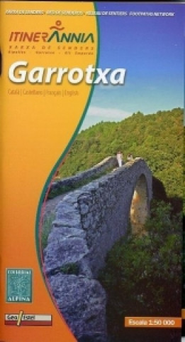 Garrotxa Itinerannia Map and Hiking Guide Footpaths Network