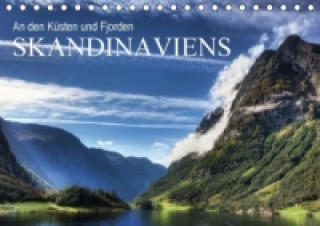 An den Küsten und Fjorden Skandinaviens (Tischkalender 2015 DIN A5 quer)