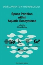 Space Partition within Aquatic Ecosystems