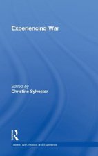 Experiencing War