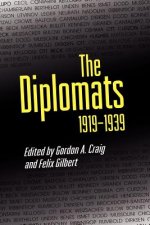 Diplomats, 1919-1939