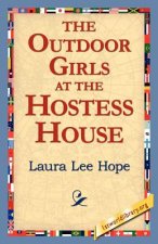 Outdoor Girls at the Hostess House