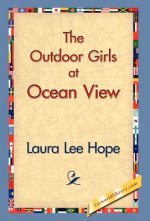 Outdoor Girls at Ocean View