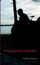 Polkupyoeralla matkaillen