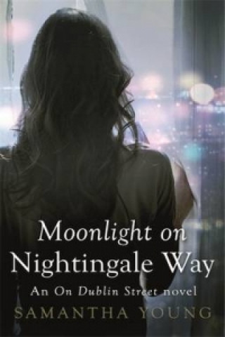 Moonlight on Nightingale Way (Samantha Young)(Brožovaná)