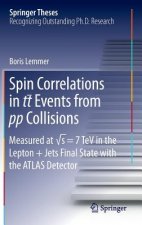 Spin Correlations in tt Events from pp Collisions