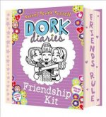 Dork Diaries: Friendship Kit