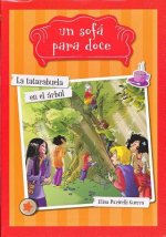 La tatarabuela en el árbol/ The Great Grandmother in the Tree