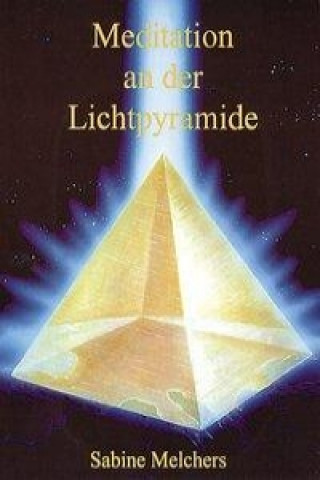 Meditation an der Lichtpyramide