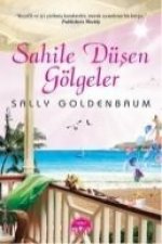 Sahile Düsen Gölgeler