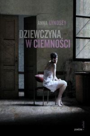 Dziewczyna w ciemnosci