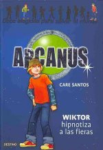 Arcanus. Wiktor hipnotiza a las fieras