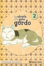 La abuela y su gato gordo 02