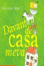 Davant de casa meva