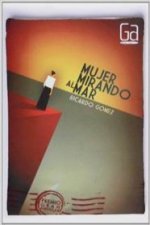 Mujer mirando al mar
