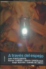 A través del espejo