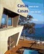 Casas junto al mar
