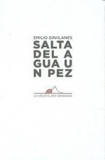 SALTA DEL AGUA UN PEZ.