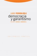 Democracia y garantismo
