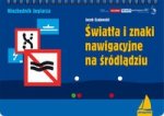 Swiatla i znaki nawigacyjne na srodladziu