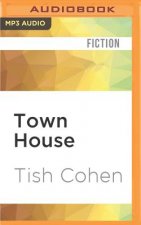 TOWN HOUSE                   M