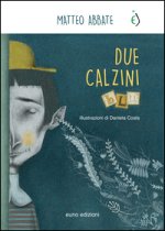 Due calzini blu