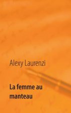 femme au manteau