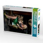 Model: Julia Himmel (Puzzle)