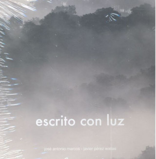 ESCRITO CON LUZ
