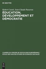 Education, developpement et democratie