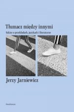 Tłumacz między innymi