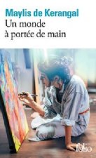 Un monde  a portee de main