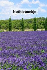 Notitieboekje: Dagboek / Tijdschrift / Journaal met lavendermotief - 100 pagina's gevoerd