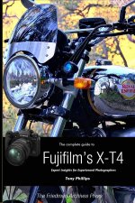 Complete Guide to Fujifilm's X-T4 (B&W Edition)