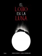 El lobo en la luna