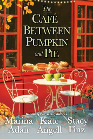 Cafe between Pumpkin and Pie