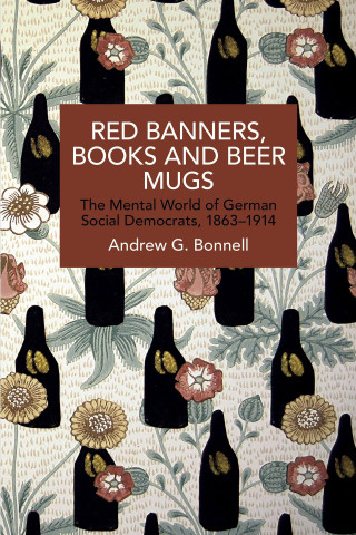 Red Banners, Books and Beer Mugs (Brožovaná)