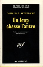 UN LOUP CHASSE L'AUTRE