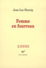 Femme en fourreau
