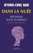 DANS LA NUEE