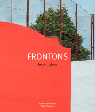 FRONTONS, VARIATIONS SUR LES M