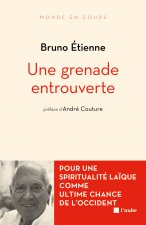 UNE GRENADE ENTROUVERTE