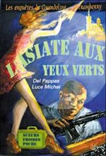Asiate aux yeux verts